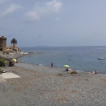 Agreable Studio Debut Cap Corse Proche Bastia San-Martino-di-Lota Exterior photo